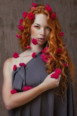 çıtır Kızıl saçlı kız