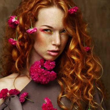 çıtır Kızıl saçlı kız