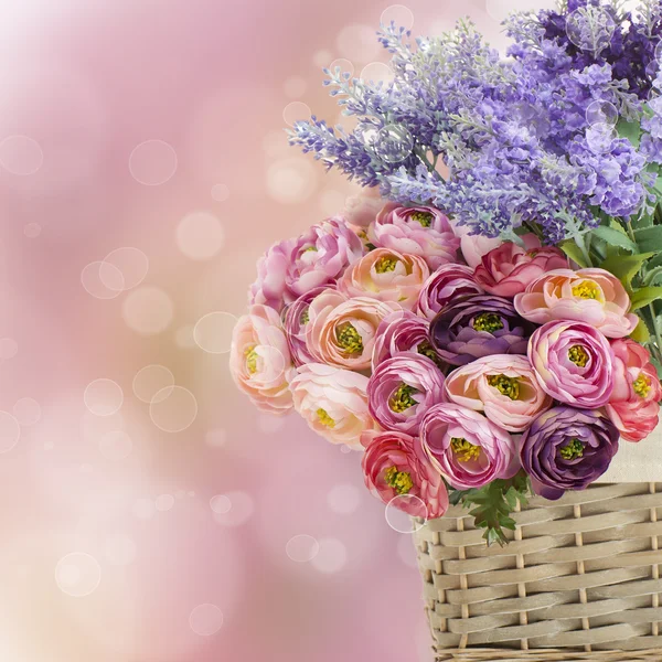 Regalar flores fotos de stock, imágenes de Regalar flores sin royalties |  Depositphotos