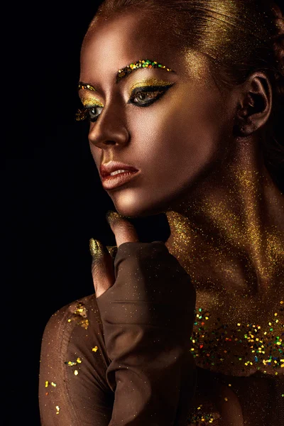 çikolata kahverengi gövdesi