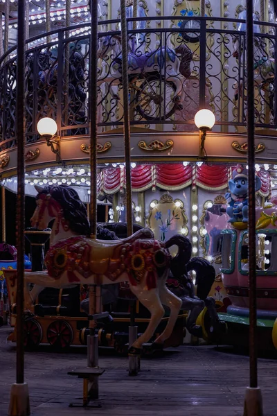 Carrousel Vintage Luces Cerca Torre Eiffel Noche París Francia — Foto de Stock