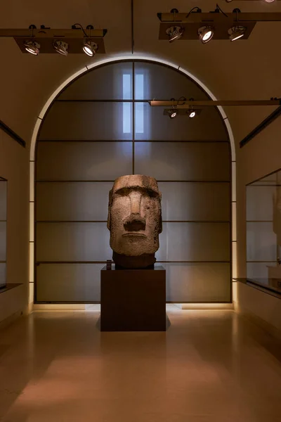 Stone Statue Moai Easter Island Display Louvre Paris France — Stock Photo, Image