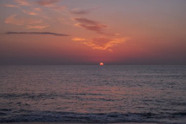 Pembe Renkli Güzel Günbatımı - Esposende, Portekiz - Atlantik Okyanusu