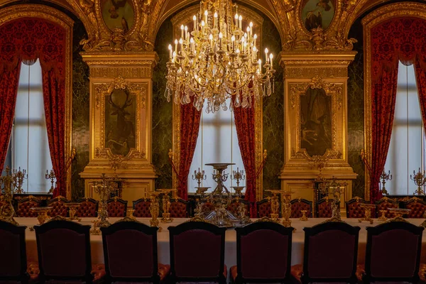 Napolyon Büyük Salonu, Müzedeki Daireler - Paris, Fransa