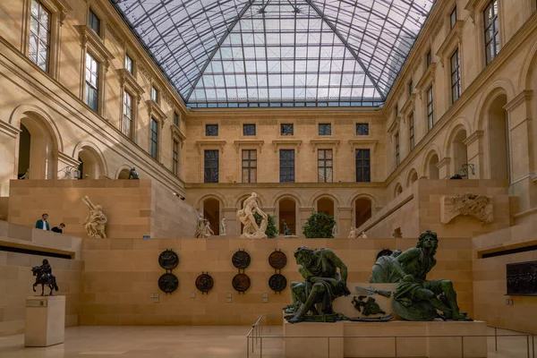 Cour Marly Las Esculturas Museo París Francia Vidrio Techo Hierro — Foto de Stock