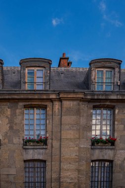 Saint Germain Mahallesindeki Geleneksel Eski Konut Binası - Paris, Fransa