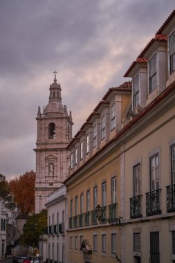 Alfama Bölgesi 'ndeki Katolik Kilisesi 