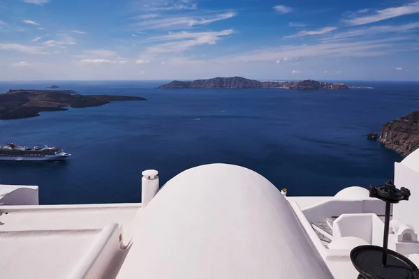 Piękny Biały Taras Wyspie Santorini Grecja Widok Kalderę Morze Egejskie — Zdjęcie stockowe