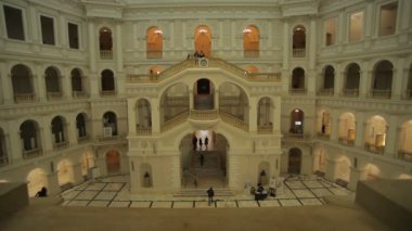 Tarihi bina intorior