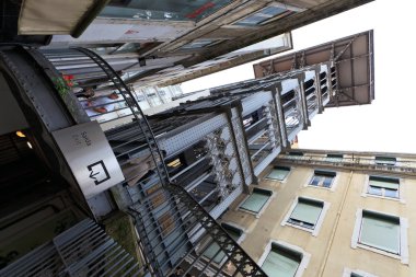 santa justa Asansör