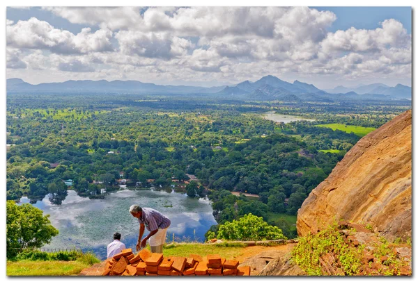 Ruinen in Sigiriya Rock in Kandy. sri lanka — Stockfoto