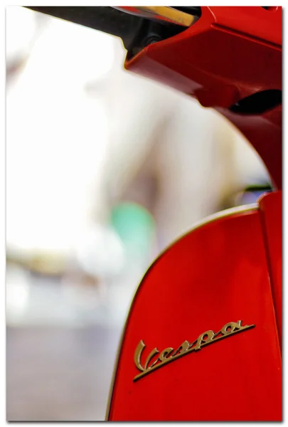 Red scooter — Stock Photo, Image
