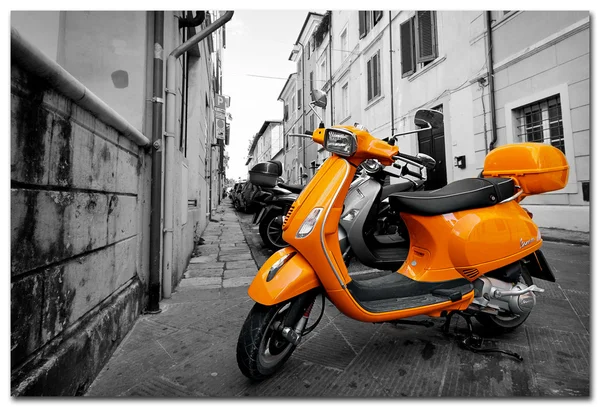 Orange scooter — Stock Photo, Image