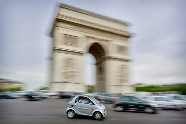 Triumphbogen am Place de l 'etoile in Paris, Frankreich — Stockfoto