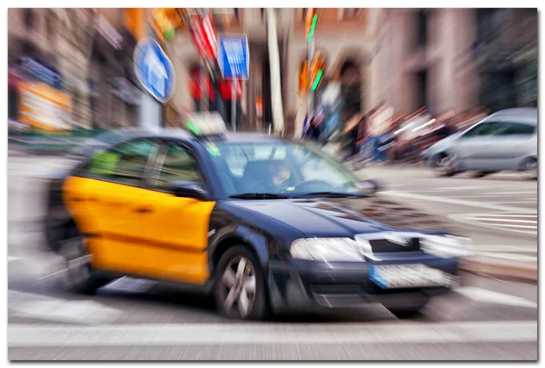 Ypical taxi yellow and black in Barcelona, Spain — Stock Photo, Image