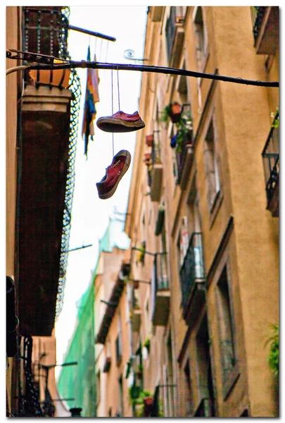 Zapatillas de deporte rojas — Foto de Stock