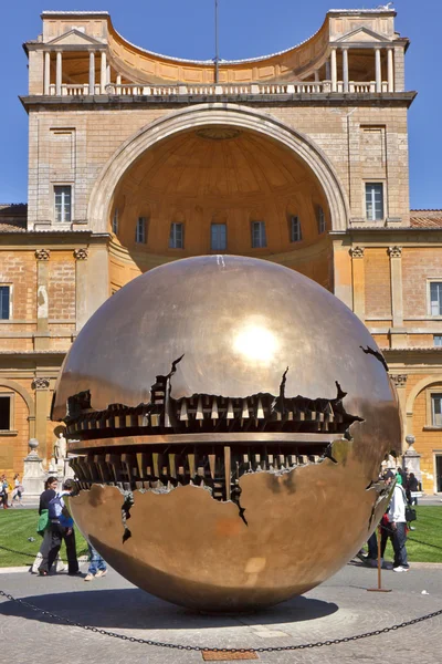 Golden sphere — Stock Photo, Image