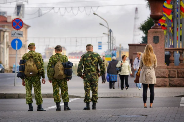 Uomini militari — Foto Stock