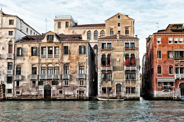 Palazzo's op het grand canal — Stockfoto