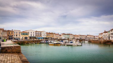 Saint-Jean-Pied-de-Port is a commune in the Pyrnes-Atlantiques department in south-western France. It is close to Ostabat in the Pyrenean foothills. The town is also the old capital of the traditional Basque province of Lower Navarre. 