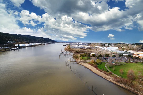 Una hermosa vista desde el puente histórico de st.johns, Portland — Foto de Stock