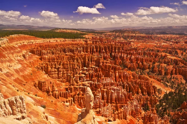 En vacker utsikt över inspiration point, bryce — Stockfoto