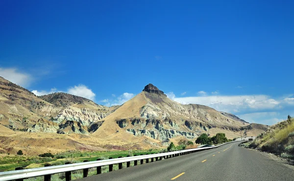 Güzel manzara, boyalı Hills Milli Parkı — Stok fotoğraf