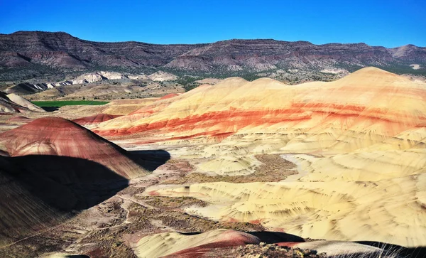 Belle vue au parc national Painted Hills — Photo