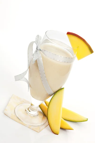 Tropischer Cocktail. — Stockfoto