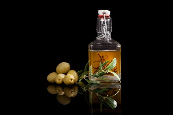 Luxusní olivový olej pozadí. — Stock fotografie