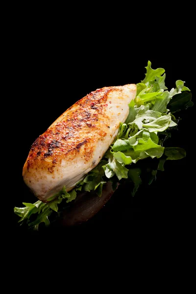 Delicious grillen chicken breast. — Stock Photo, Image