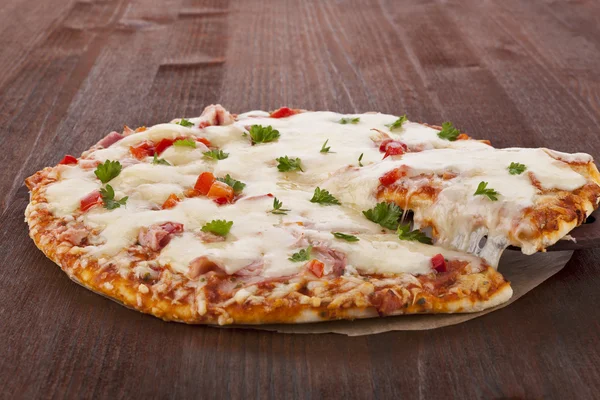 Pizza deliciosa . — Fotografia de Stock