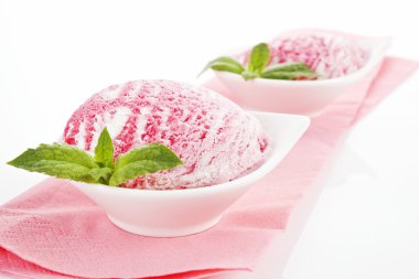 meyve kase dondurma.