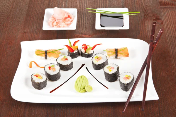 Beautiful sushi plate. — Stock Photo, Image