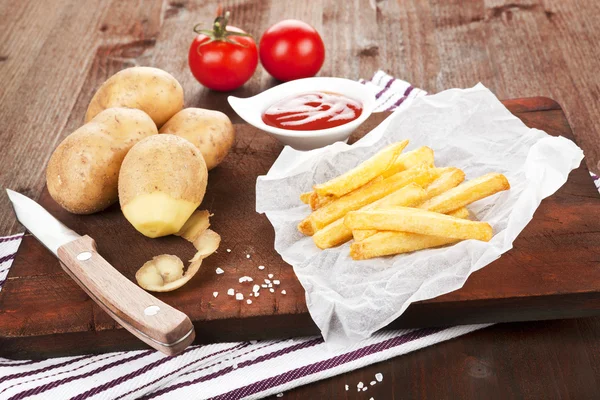 Papas fritas bodegón . — Foto de Stock