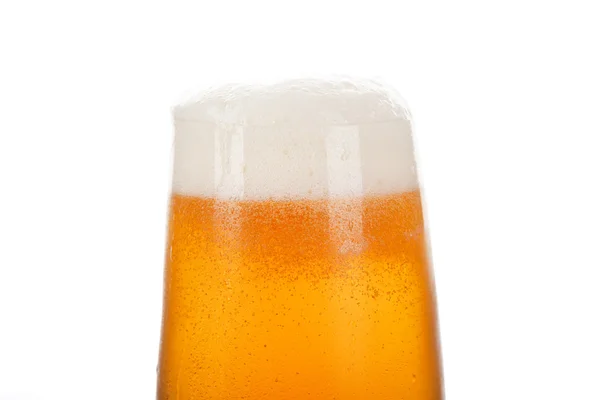 Pivo s pěnou. detail. — Stock fotografie