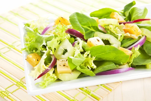 Heerlijke mix salade. — Stockfoto