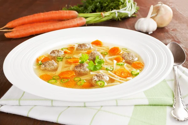 Sopa de verduras frescas . — Foto de Stock