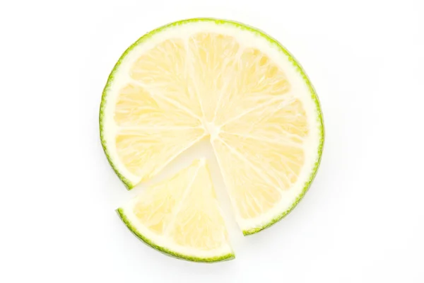 Izole limon dilimi. — Stok fotoğraf