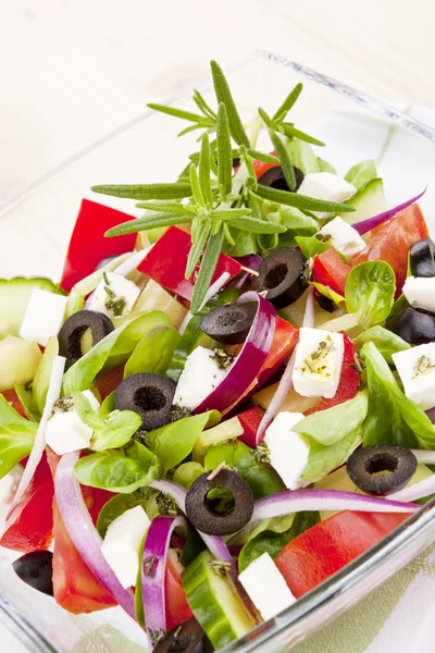 Свіжий салат «грецький» . — стокове фото