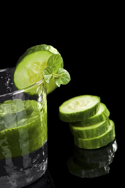 Luxurious green drink — Stock Photo, Image