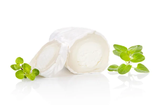 Goat cheese with herbs. — Stock Photo, Image