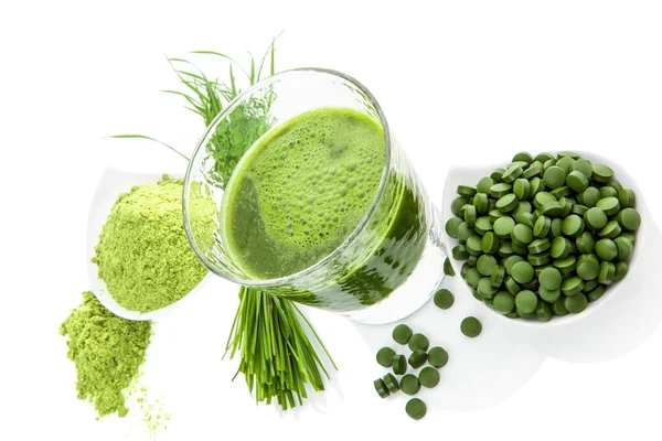 Superalimento verde sano. Suplementos de desintoxicación . — Foto de Stock