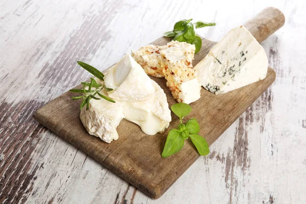 Variação de queijo, estilo rústico . — Fotografia de Stock