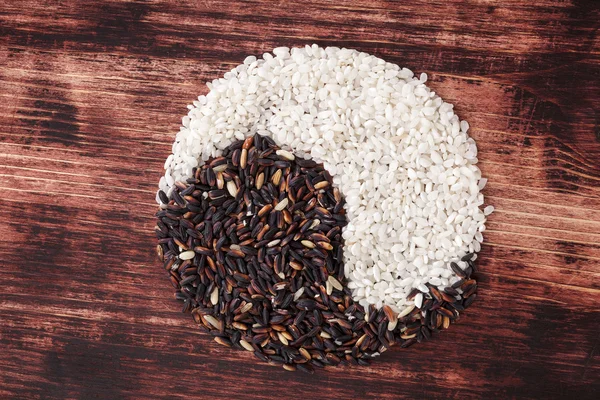 Yin Yang rice. — Stock Photo, Image