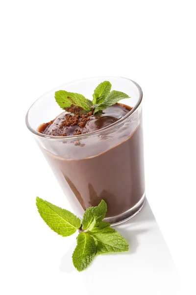 Chocolade pudding geïsoleerd. — Stockfoto