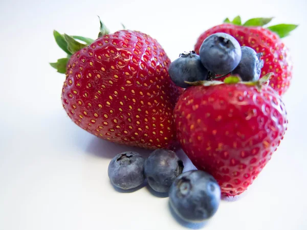 Fresas y Arándanos — Foto de Stock