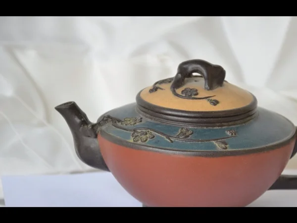 Czajnik ceramiczny — Zdjęcie stockowe