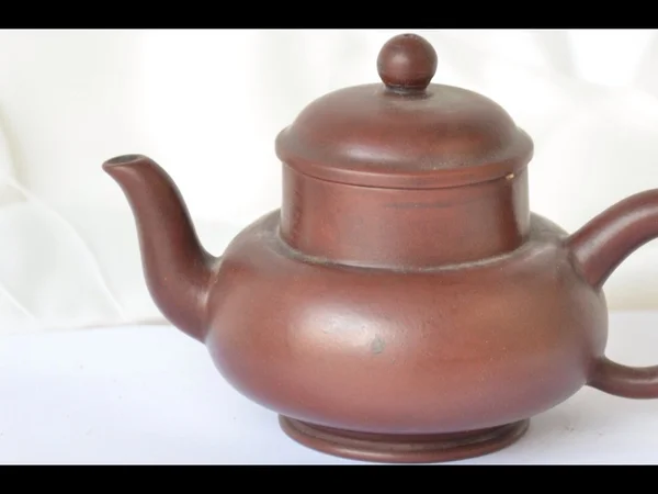 Brown teapot — Stock Photo, Image