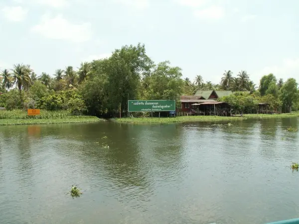 Menam rivier scène, bangkok thailand — Stockfoto